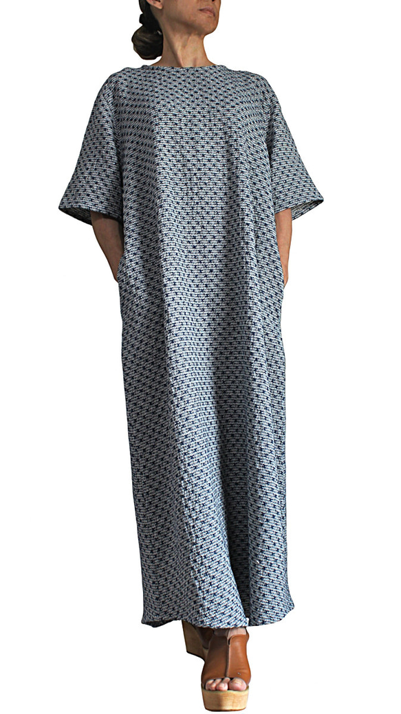 柔軟棉質夏季長款連衣裙 (DFS-072) 第2張的照片