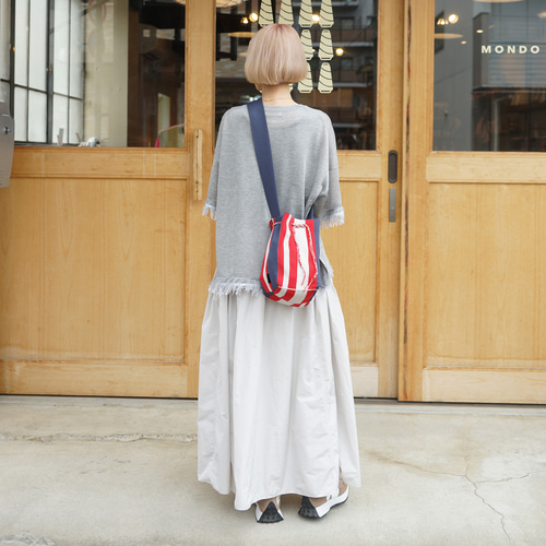 ストライプ バケツ型バッグ グレー