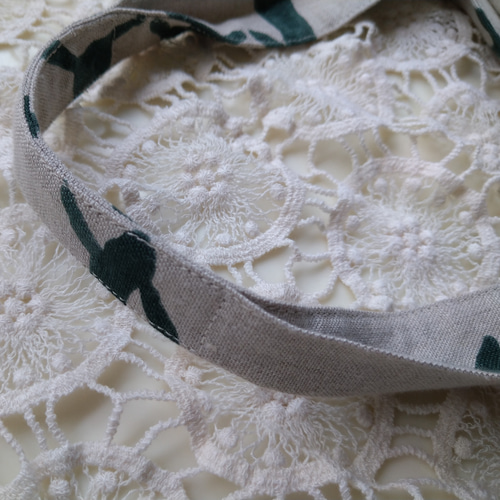 mina perhonenのファブリックを使って〜パニーニバッグ風くったり