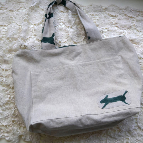 mina perhonenのファブリックを使って〜パニーニバッグ風くったり