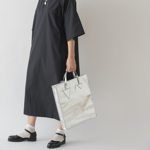 soglia×hiros23 コラボ PCバッグ シルバーメタリック トート