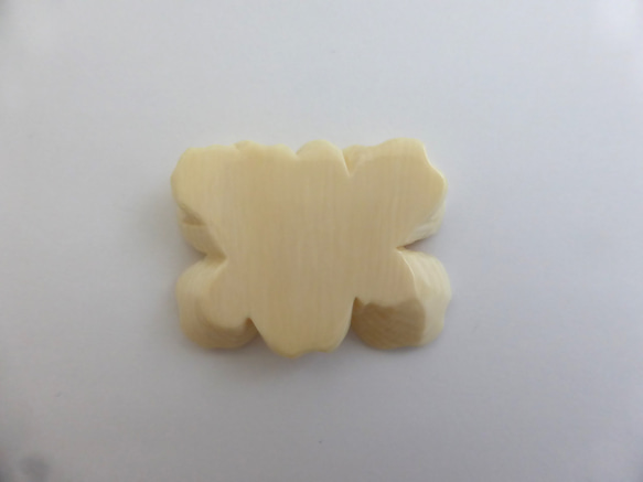本象牙 アイボリーカービング、ナンタケットバスケット用オーナメント「スミレ」 ナンタケットバスケット用オーナメント スミレ 本象牙 アイボリーカービング