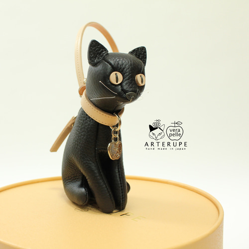 韓国 PIYONG キーリング 黒猫レザー - メルカリ