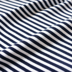 【整齊地露出你的上臂！ ] 細邊彈性四分袖套頭衫 [海軍藍 x 白色] 第9張的照片