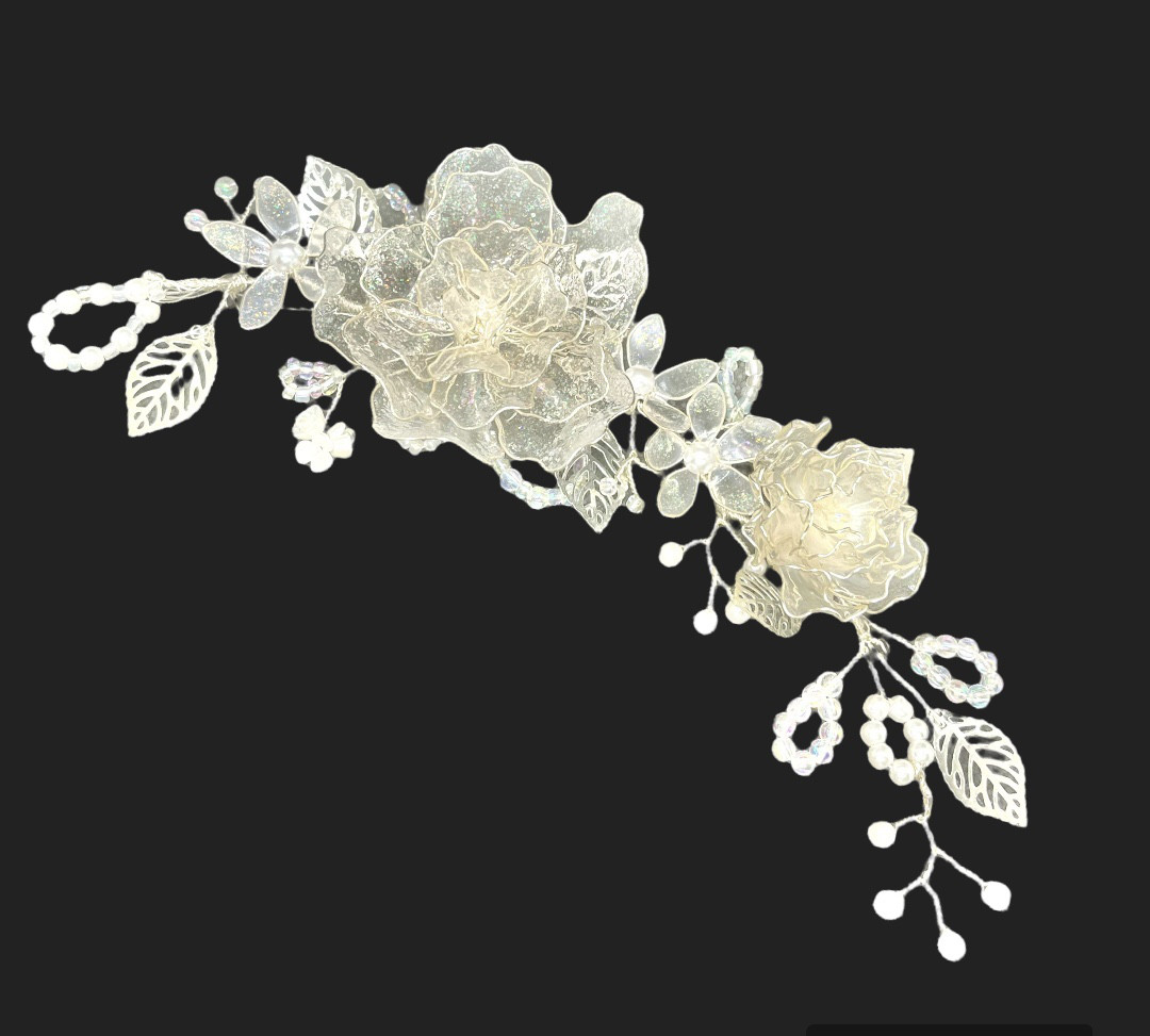 薔薇 の ヘッドドレス  ウェディング ⭐︎ アメリカンフラワー