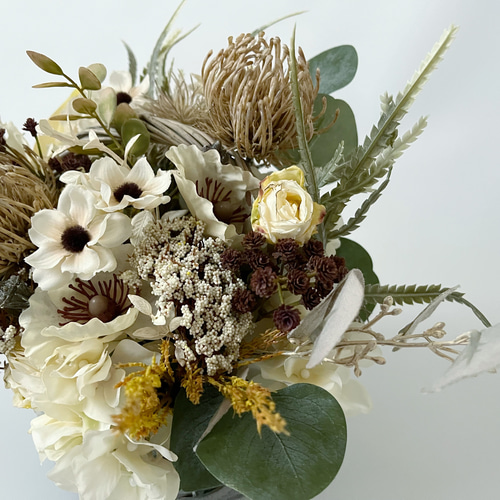ドライフラワー風バスケットアレンジ/シャビー アートフラワー