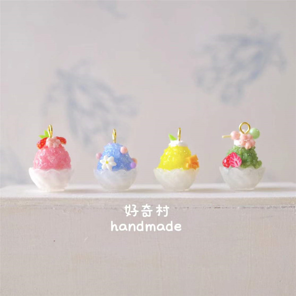 受注制作】かき氷いちご抹茶アイスの耳飾り 樹脂粘土 ピアス