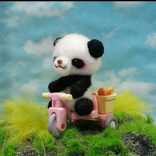 三輪車でお出掛けくまちゃん♡ （羊毛フェルト 三輪車でお出掛け 羊毛  