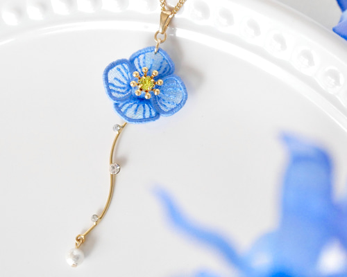 青いフラワーデザイン ネックレス Amazon.co.jp: AXOMY ロータスフラワーネックレス スターリング