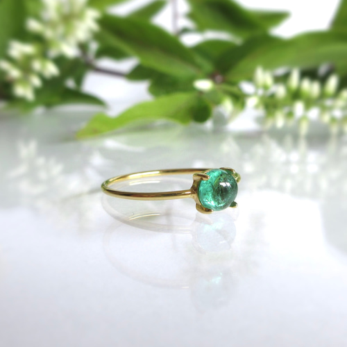5月の誕生石】5mm美粒インクルージョン「エメラルド」カボションリング