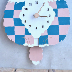 長毛猫 × 市松模様 × ターコイズブルー × フロリダピンク レギュラーサイズ 時計 木製 振り子時計 掛け時計 4枚目の画像