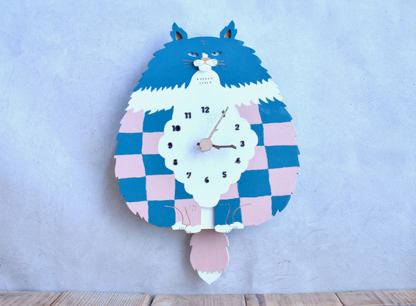 長毛猫 × 市松模様 × ターコイズブルー × フロリダピンク レギュラーサイズ 時計 木製 振り子時計 掛け時計 1枚目の画像