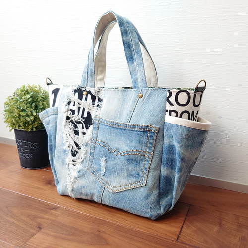No.258【ダメージDENIM✖️SUMMER✨】デニムリメイクトートバッグ
