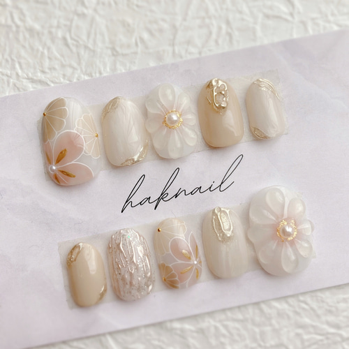 No.188 ぷっくりフラワー グレージュ 白無垢 和柄 着物 前撮り 振袖  