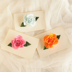 オフホワイトのガーベラとバラの花束　シンプルなサマーブーケ　ご結婚披露宴の花束贈呈・両親贈呈に　B038 6枚目の画像