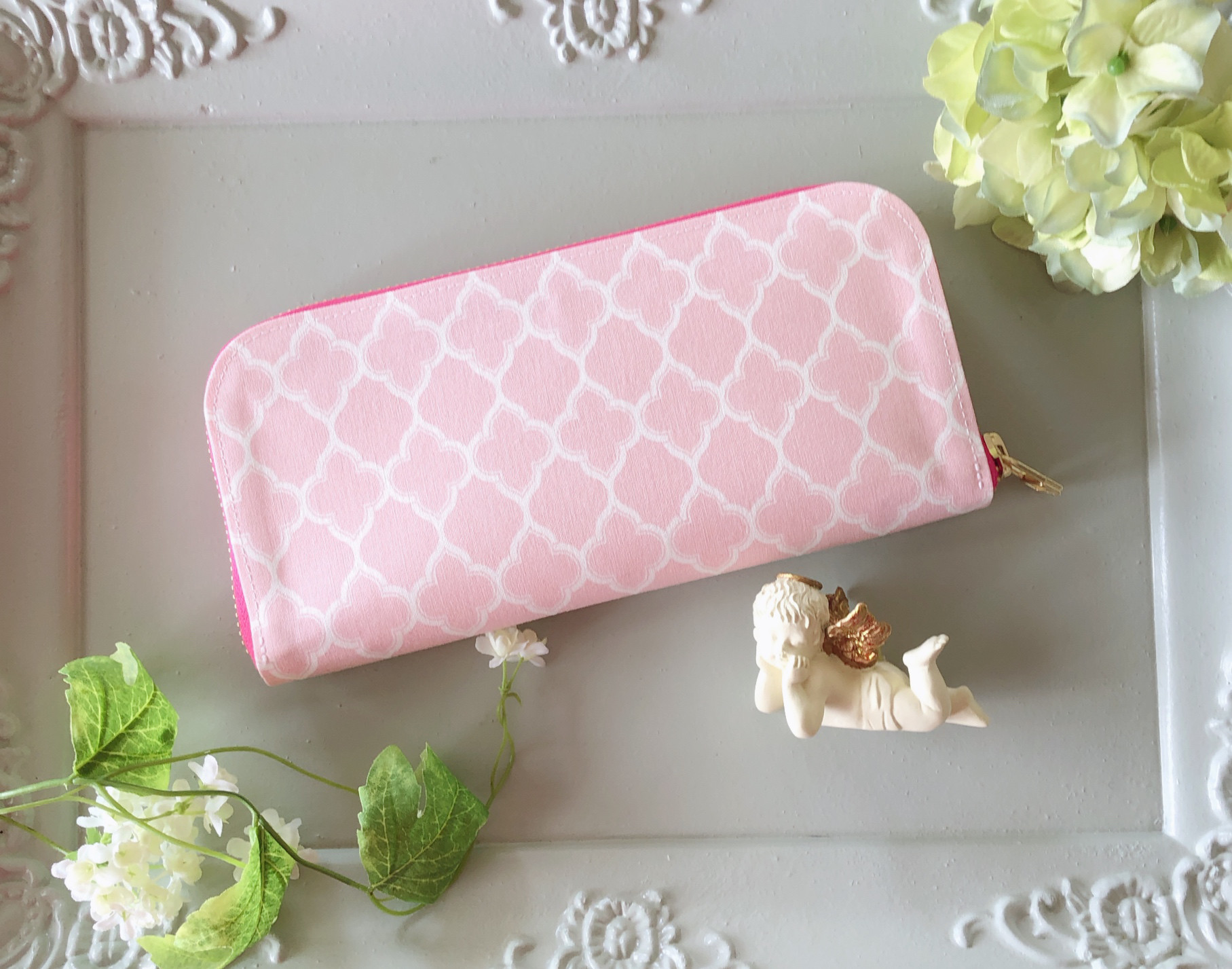 かわいい布で作った長財布　軽量なのに大容量！ピンクモロッカン柄×ピンクファスナー