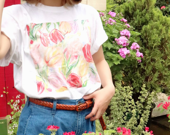 アートを着るＴシャツ  チューリップ 13枚目の画像