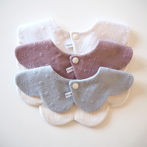 大人気❤︎》レースガーゼ 花びらスタイ スタイ・よだれかけ