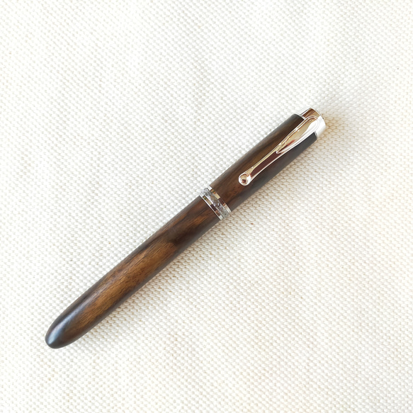 黒柿孔雀杢・万年筆 2306-04 