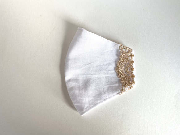 YONE　「3D立体」マスクカバー　春夏用　不織布　ベージュ　レース　マスク　プレゼント　ダイヤ　舟形 3枚目の画像