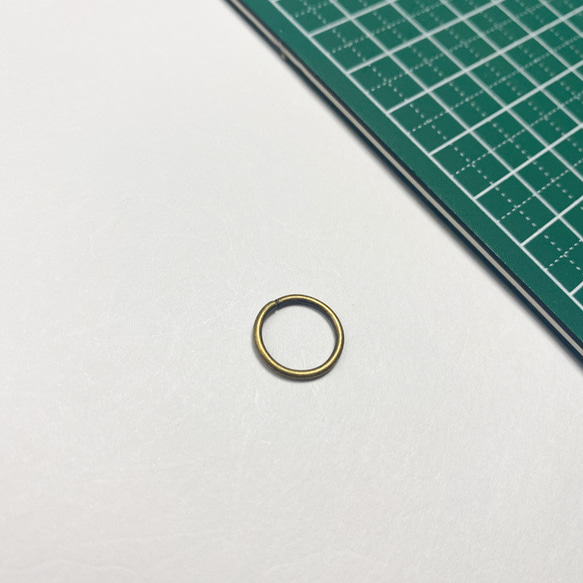 丸カン 12mm アンティーク調 約65個｜ハンドメイド素材・アクセサリーパーツ【一定金額で送料0円】 1枚目の画像