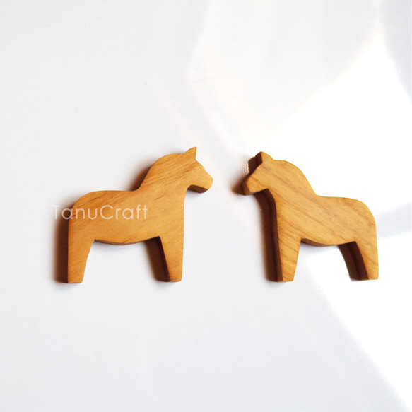木製マグネット ■馬・ダーラナホース■2個セット 5枚目の画像
