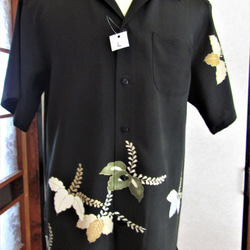 留袖着物リメイク：のれん、とてもお洒落な暖簾です、 お部屋の