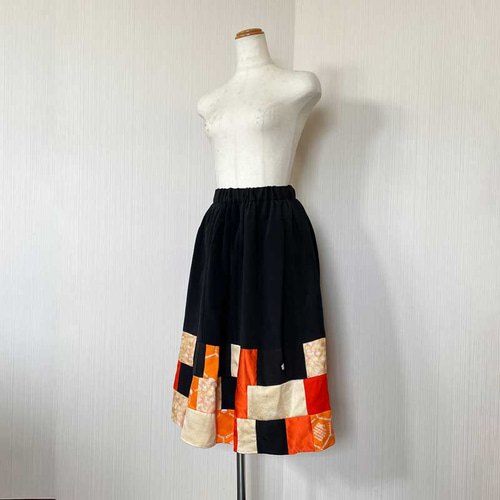 一点物】家紋入り 和柄フレアスカート 一点物】家紋入り和柄フレアスカート