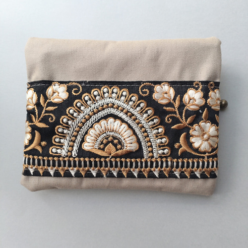 user_ffb2b6f0 おまとめ インド刺繍リボン×合皮 ポーチ インド刺繍リボン フリルポーチ ポーチ kohane＿runrun 通販
