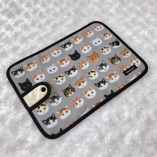 1579．大人可愛い ねこ猫ネコ柄 お薬手帳&診察券ケース 通帳ケース