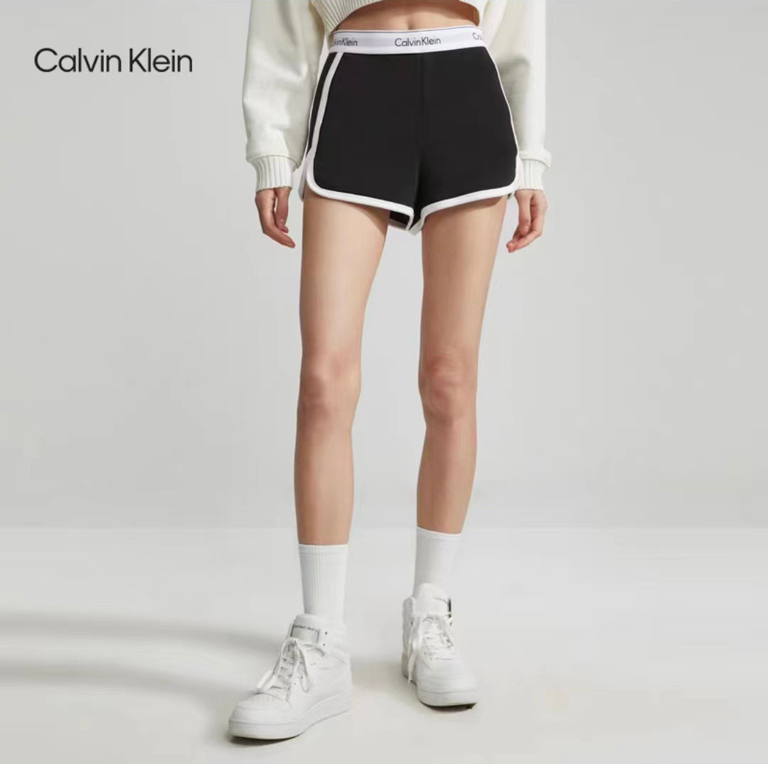 新品カルバンクラインレディース Tシャツ ショートパンツ 上下セット ブラック