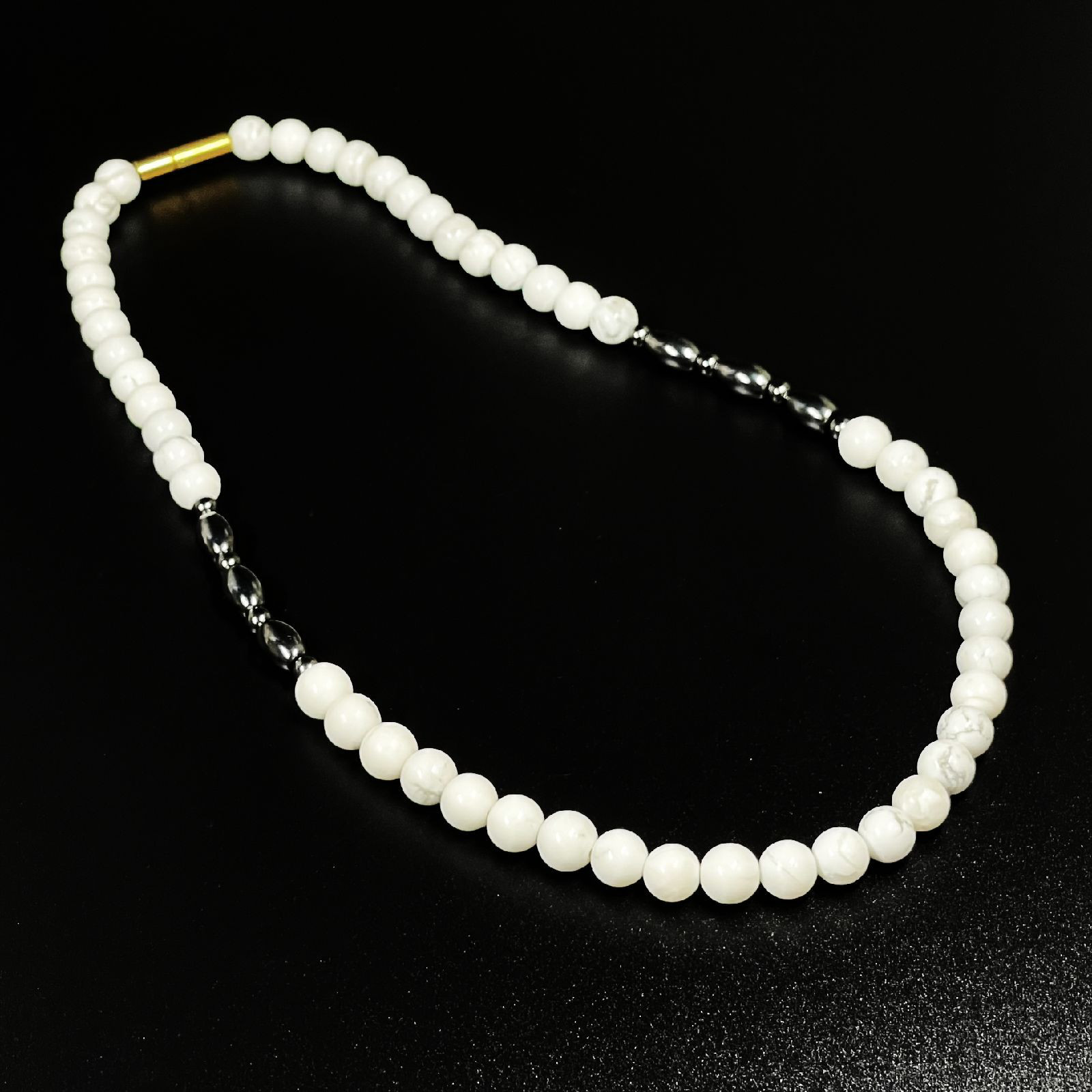 【強烈パワー発揮】ヘマタイト ハウライト 磁気ネックレス  ゴールドクラスプ仕様 プロ選手愛用 jgn2 お守り ギフト