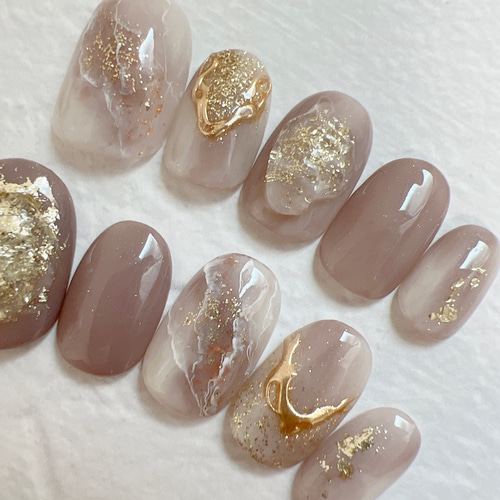 ネイルチップ/馴染みベージュのニュアンスネイル/ぷっくり/ニュアンス