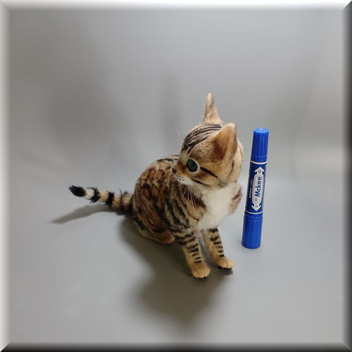 羊毛フェルト 猫 ベンガル猫 ねこ ネコ 猫フィギュア 羊毛フェルト