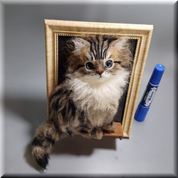 羊毛フェルト　猫　額縁入りサイベリアンの子猫　ねこ　ネコ　猫フィギュア 5枚目の画像