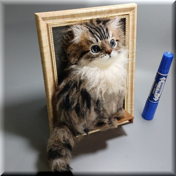 羊毛フェルト　猫　額縁入りサイベリアンの子猫　ねこ　ネコ　猫フィギュア 9枚目の画像
