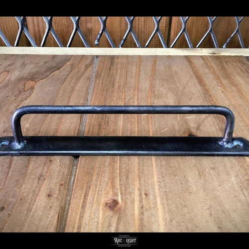 アイアン アンティークハンドル (アンティーク黒錆び加工) 取手 取っ手