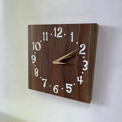 木の時計＜ウォールナット＞　壁掛け電波時計　wnc-1137 2枚目の画像