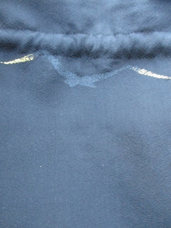 ７１９８　黒の正絹の着物で作った巾着袋　＃送料無料 8枚目の画像