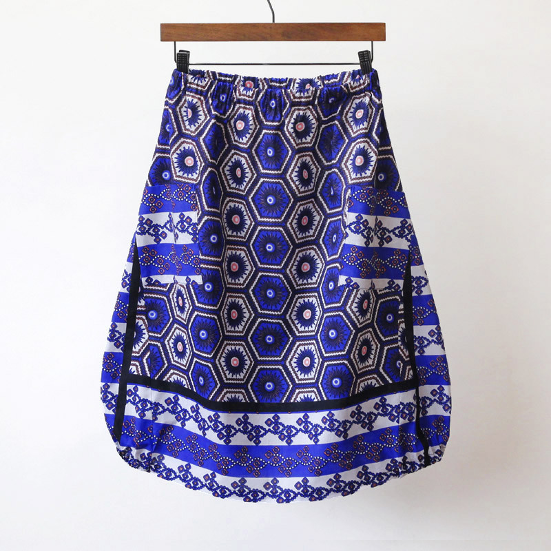 アフリカ布のバルーンスカート（ カンガスカート ）コクーンスカート アフリカ布スカート