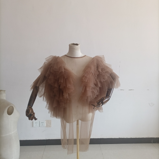 豪華！コーヒーの色  ソフトチュール トップス  結婚式/披露宴