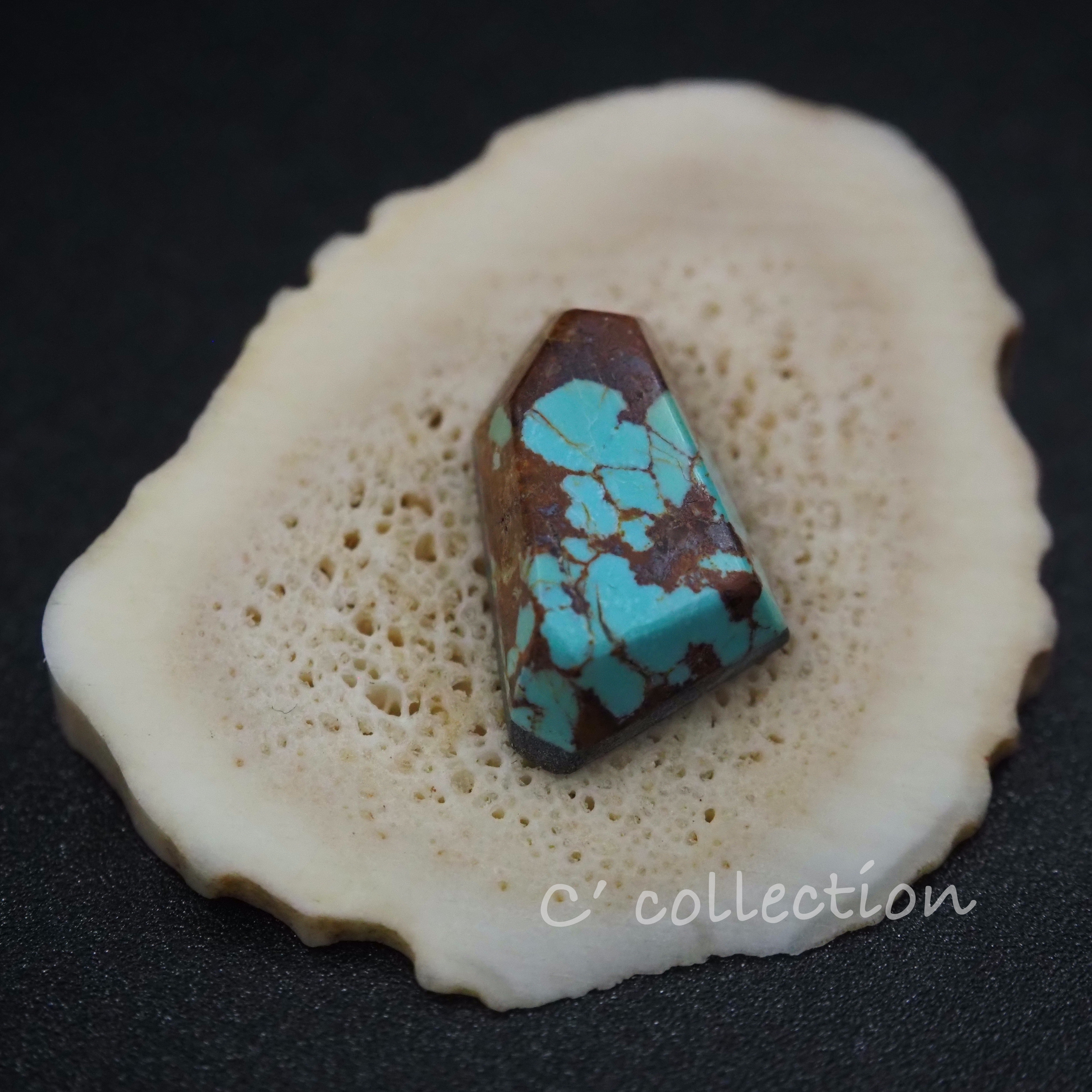 4,7ct No8 Turquoise ナンバーエイトターコイズ NO8-20 ルース 天然石　ハンドメイド材料
