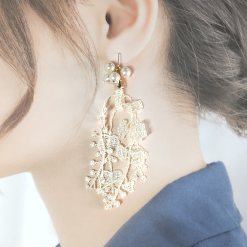 タッセルレースピアス/イヤリング ピアス（フック・チェーン