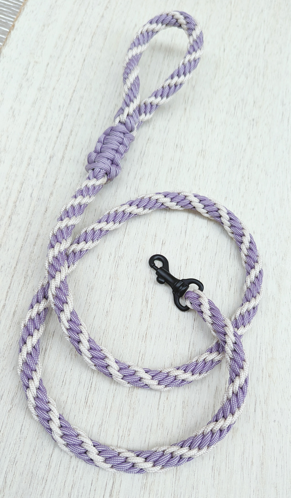 パラコードリード リード・首輪 あ～ちゃん 通販 16099408｜Creema