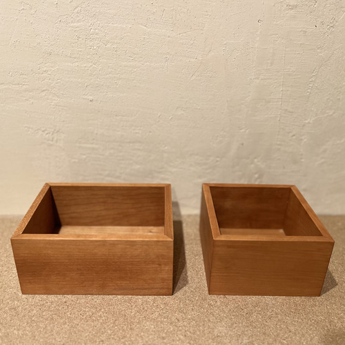 端材で作った小箱二個セット ブラックチェリー無垢材 フリーボックス