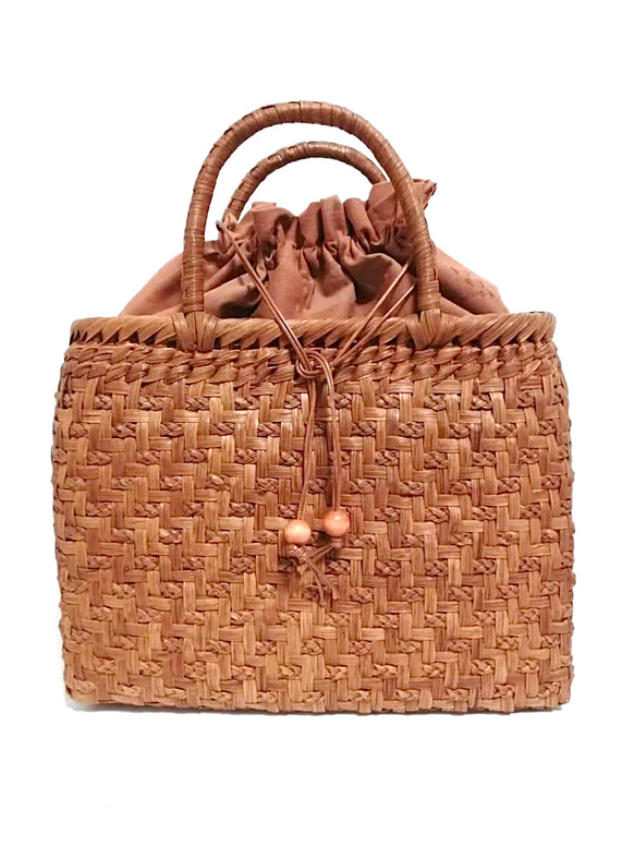 山葡萄バッグ(定番三つ編み) 山葡萄バッグ定番三つ編み