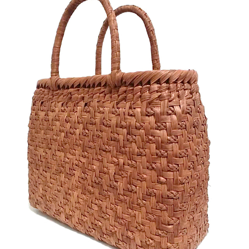 山葡萄バッグ定番三つ編み かごバッグ 山葡萄バッグ魅力 通販  