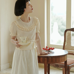 奶油米色 新中式復古荷葉邊圓領上衣 少女風系帶收腰短袖襯衫 第1張的照片
