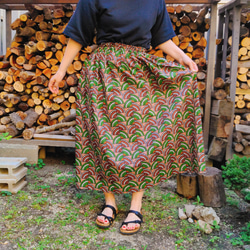 【裾上げ無料】ポケットつき【春夏　アフリカ　幾何学柄】ウエストゴムのコットンギャザースカート　 13枚目の画像