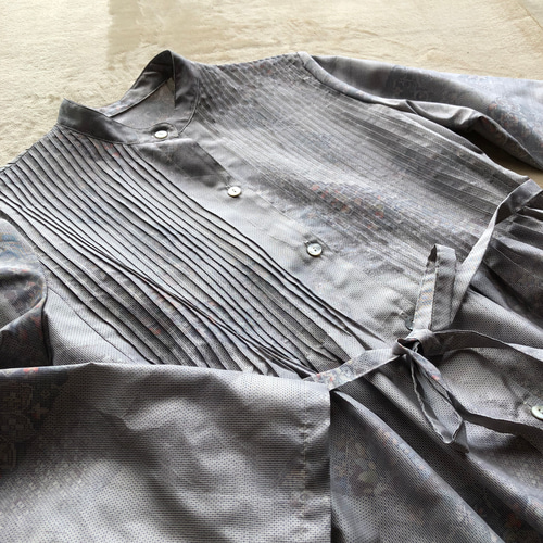 大島紬のピンタックワンピース シャツワンピース 紫がかった白